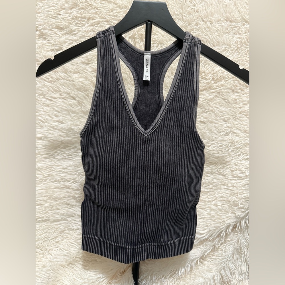 Zenana ribbed cropped tank
S/M